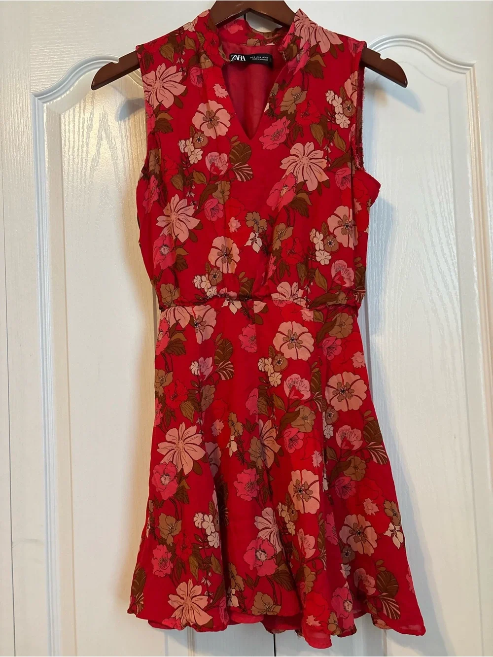 Zara Red Floral V-Neck Sleeveless Midi Dress
